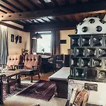 „zeitlos Am Berg“ Auf Der Hochrindl *