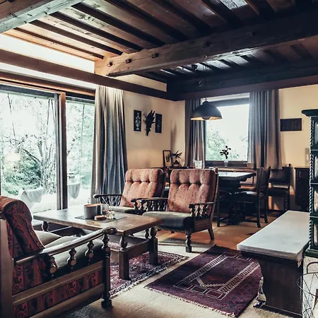 „zeitlos Am Berg“ Auf Der Hochrindl *